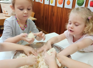 Zabawy z masą solną