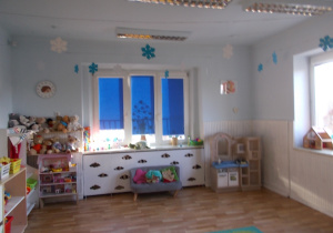 Odmalowana, z nowymi mebelkami sala Średniaków.